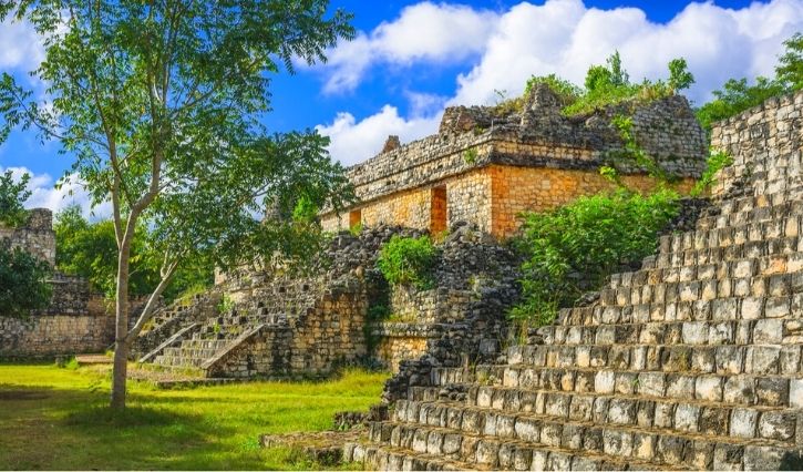 Zona arqueológica maya en Yucatán
