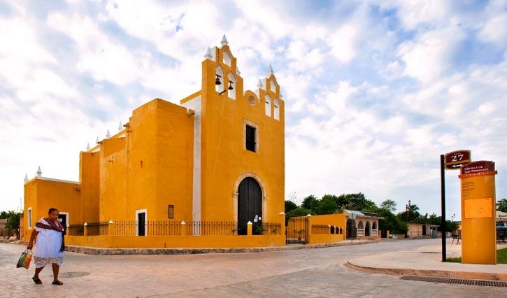 Templo de los Remedios en Izamal, Yucatán