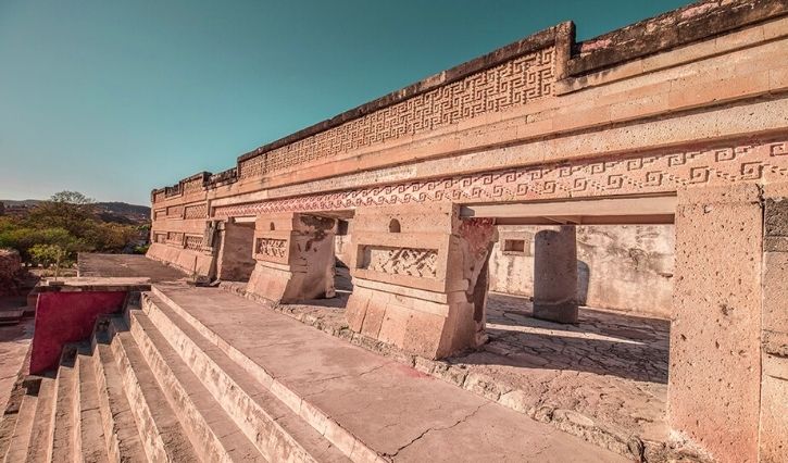Zona arqueológica de Mitla en Oaxaca