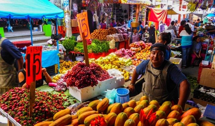 Mercado tradicional de Tlacolula en Oaxaca