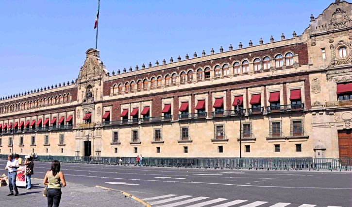 Vista de la fachada del Palacio Nacional